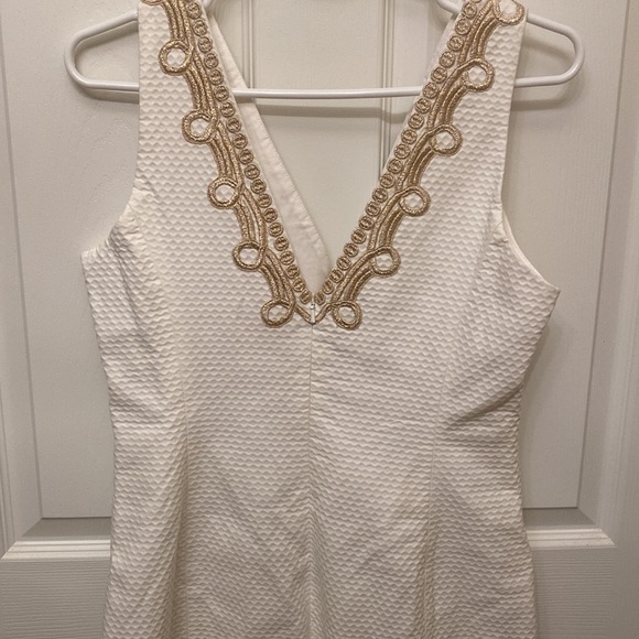 Lily Pulitzer, White dress with gold embroidery, SZ: 10 - Picture 9 of 11